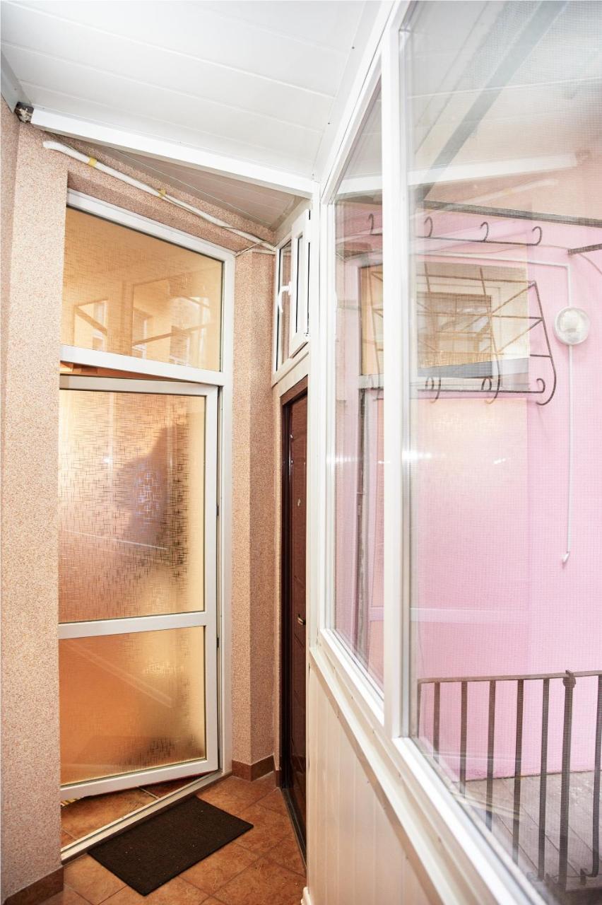 إلفيف Designer Apartment In The Center المظهر الخارجي الصورة