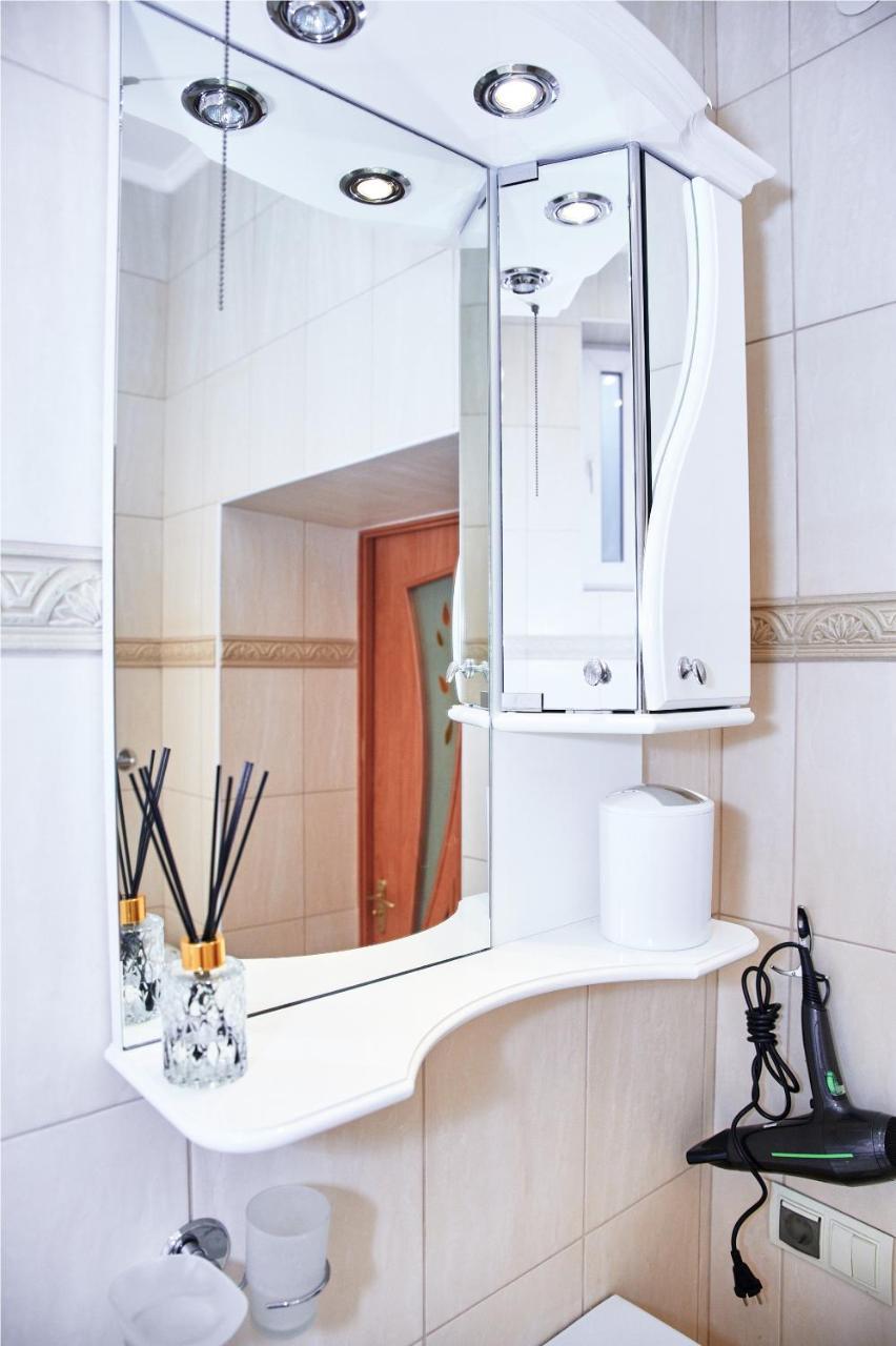 إلفيف Designer Apartment In The Center المظهر الخارجي الصورة